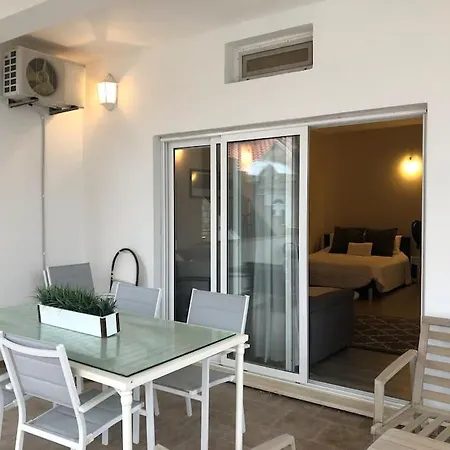 Apartment Luxe- 10min To Old Town